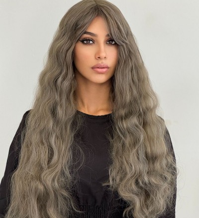 Dalgalı koyu gri perçemli model