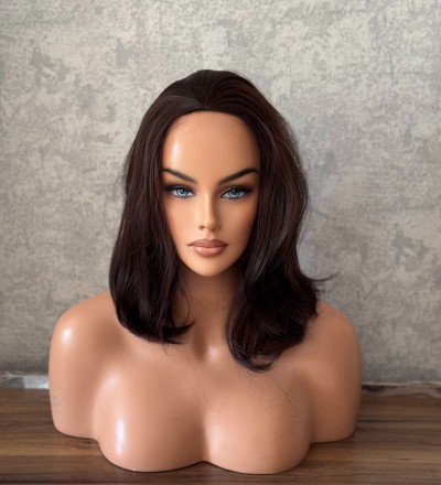 Gerçek saç dokusunda special yarım peruk kahve Gerçek saç dokusunda special yarım peruk kahve