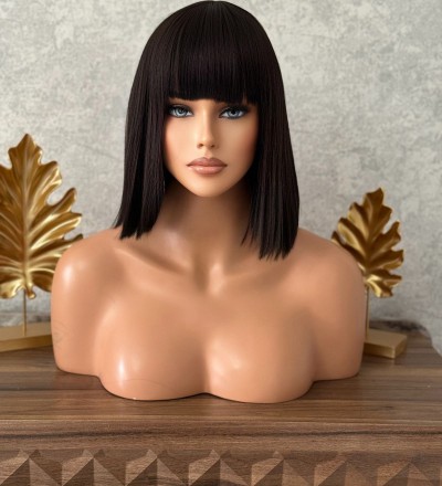 Koyu kahve kalın perçemli vip peruk Koyu kahve kalın perçemli vip peruk