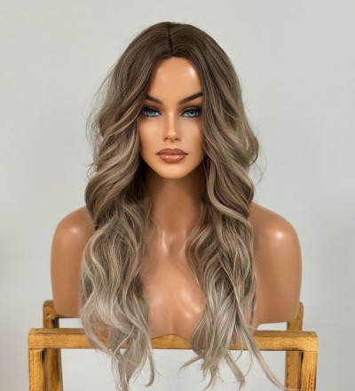 Luxury Açık Ombreli Vip Model Perçemsiz