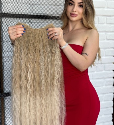 Luxury Kıvırcık Yarımay+2 Yan Çıtçıt Ombreli Açık Model Luxury Kıvırcık Yarımay+2 Yan Çıtçıt Ombreli Açık Model