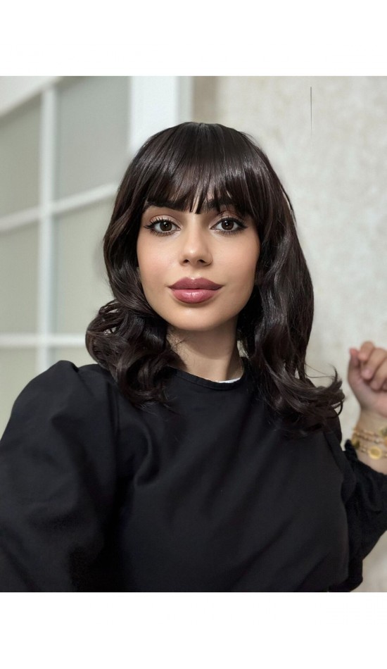 Özel vip perçemli doğal görünümlü peruk Özel vip perçemli doğal görünümlü peruk