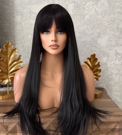 Siyah uzun perçemli gerçek saç dokusunda peruk Siyah uzun perçemli gerçek saç dokusunda peruk