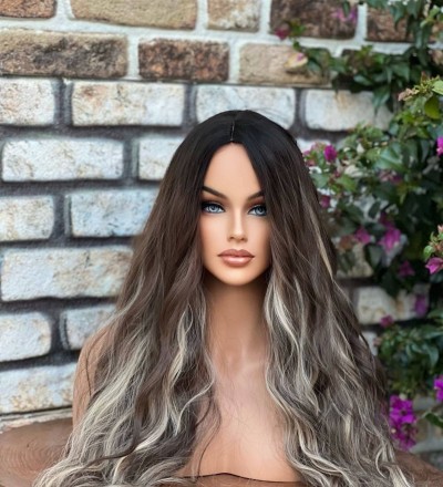 Vip lastikli Özel Işıltılı Perçemsiz model Vip lastikli Özel Işıltılı Perçemsiz model