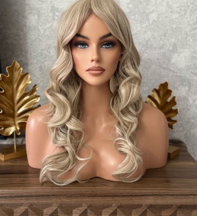 Yeni sezon dalgalı küllü kumral perçemli peruk Yeni sezon dalgalı küllü kumral perçemli peruk