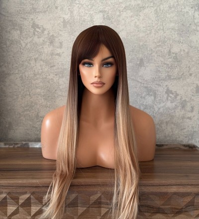 Yeni sezon gerçek saç dokusunda ombreli uzun peruk