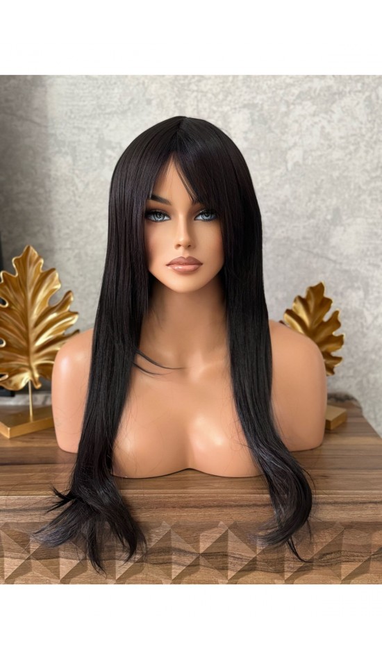 Yeni sezon kestane tonu uzun perçemli düz peruk Yeni sezon kestane tonu uzun perçemli düz peruk