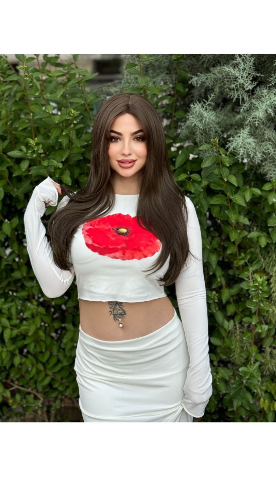 Yeni sezon kumral perçemli düz gerçek saç dokusunda peruk Yeni sezon kumral perçemli düz gerçek saç dokusunda peruk