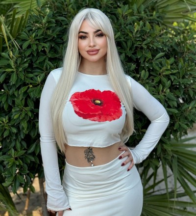 Yeni sezon soğuk sarı düz perçemli peruk Yeni sezon soğuk sarı düz perçemli peruk