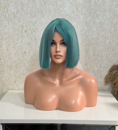 Yeni Sezon Vip Yeşil Küt Boylarda Perçemli Peruk